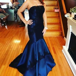 PROM DRESS FOR SALE!